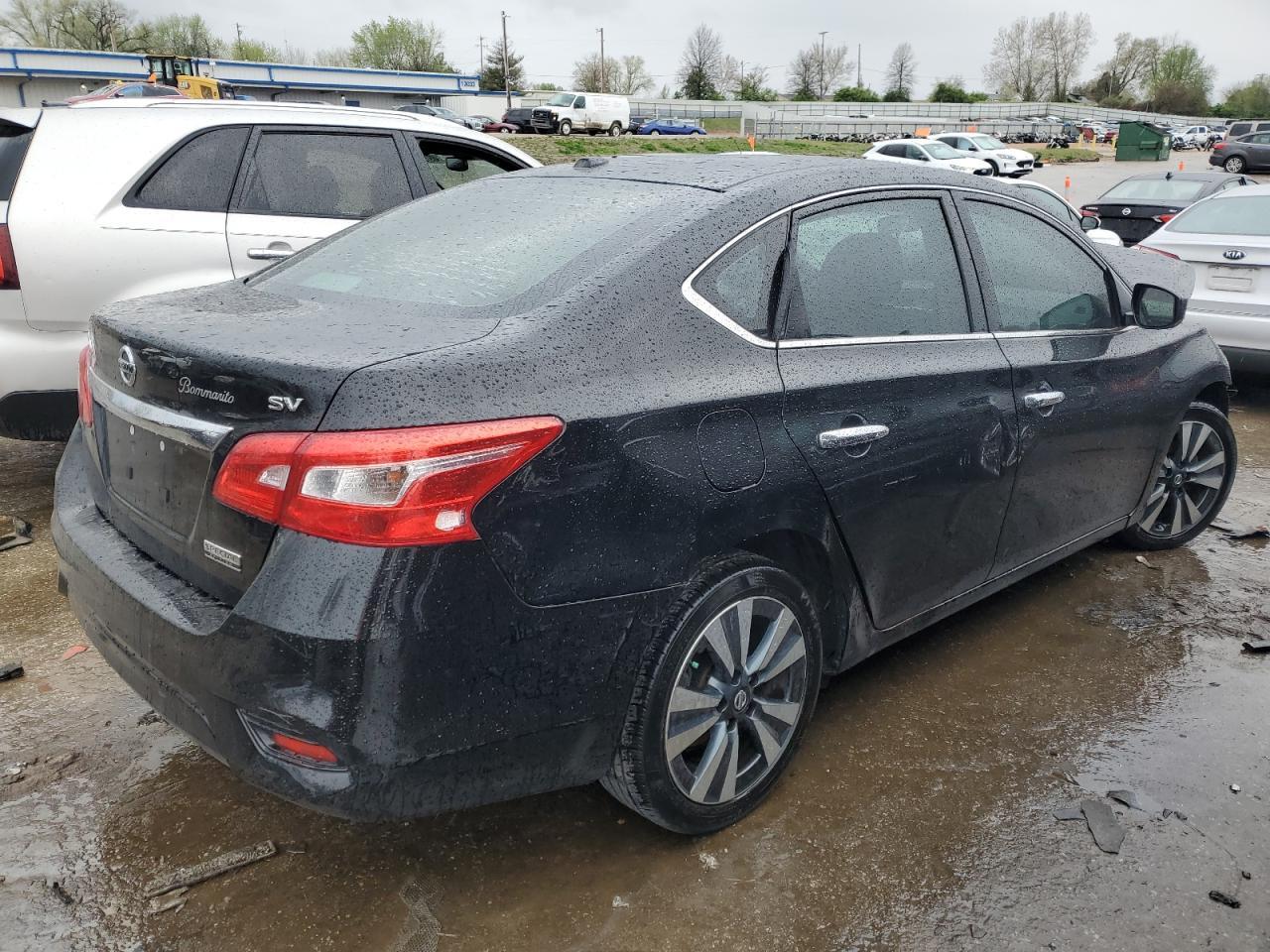2019 Nissan Sentra S - Фото 3