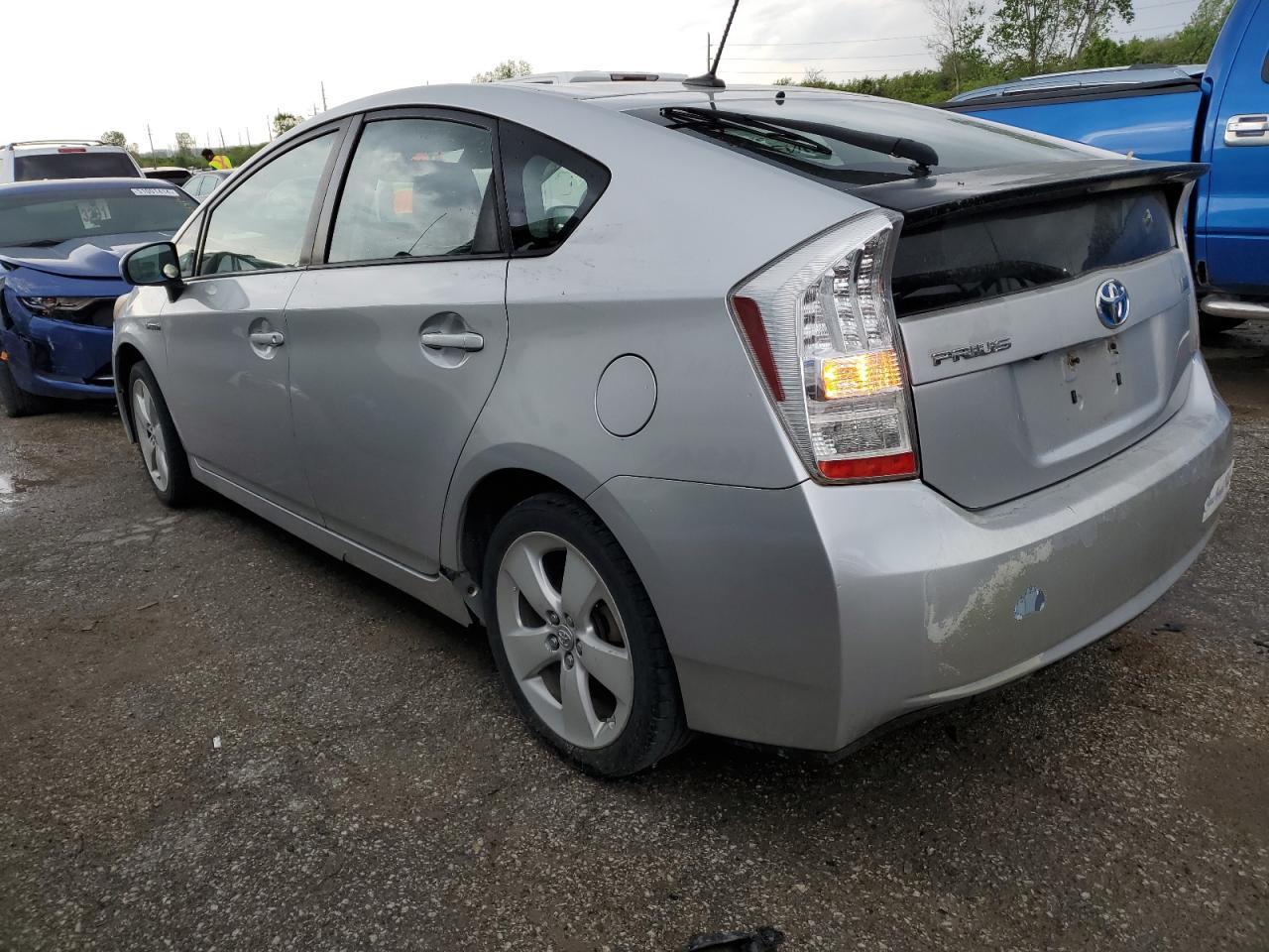 2010 Toyota Prius - Image 2