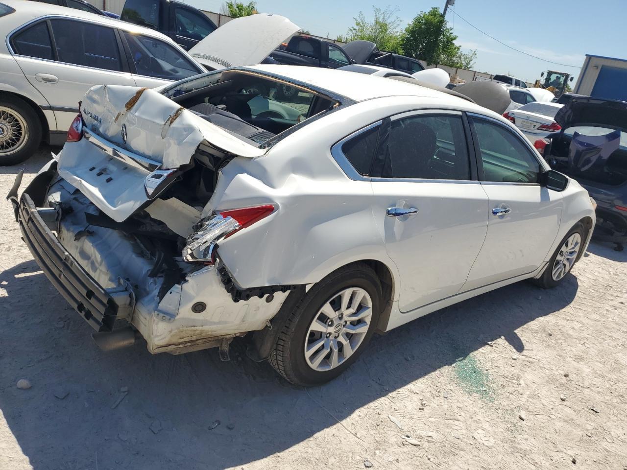 2016 Nissan Altima 2.5 - Фото 3