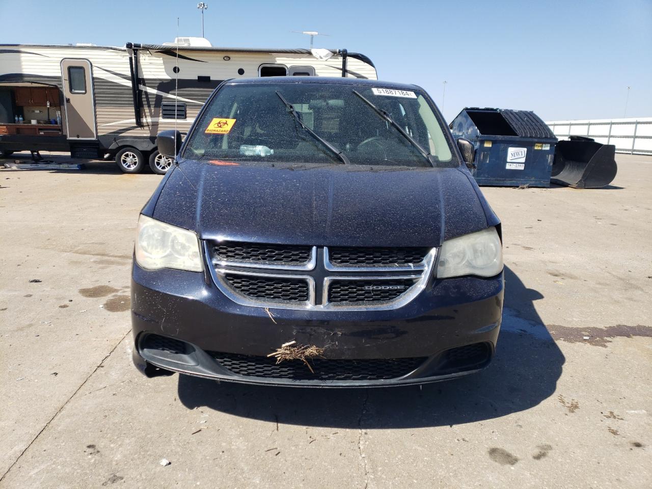 2011 Dodge Grand Caravan Express - Image 5