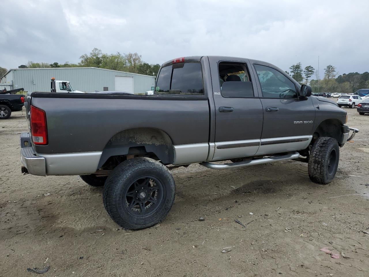 2002 Dodge Ram 1500 - Фото 3