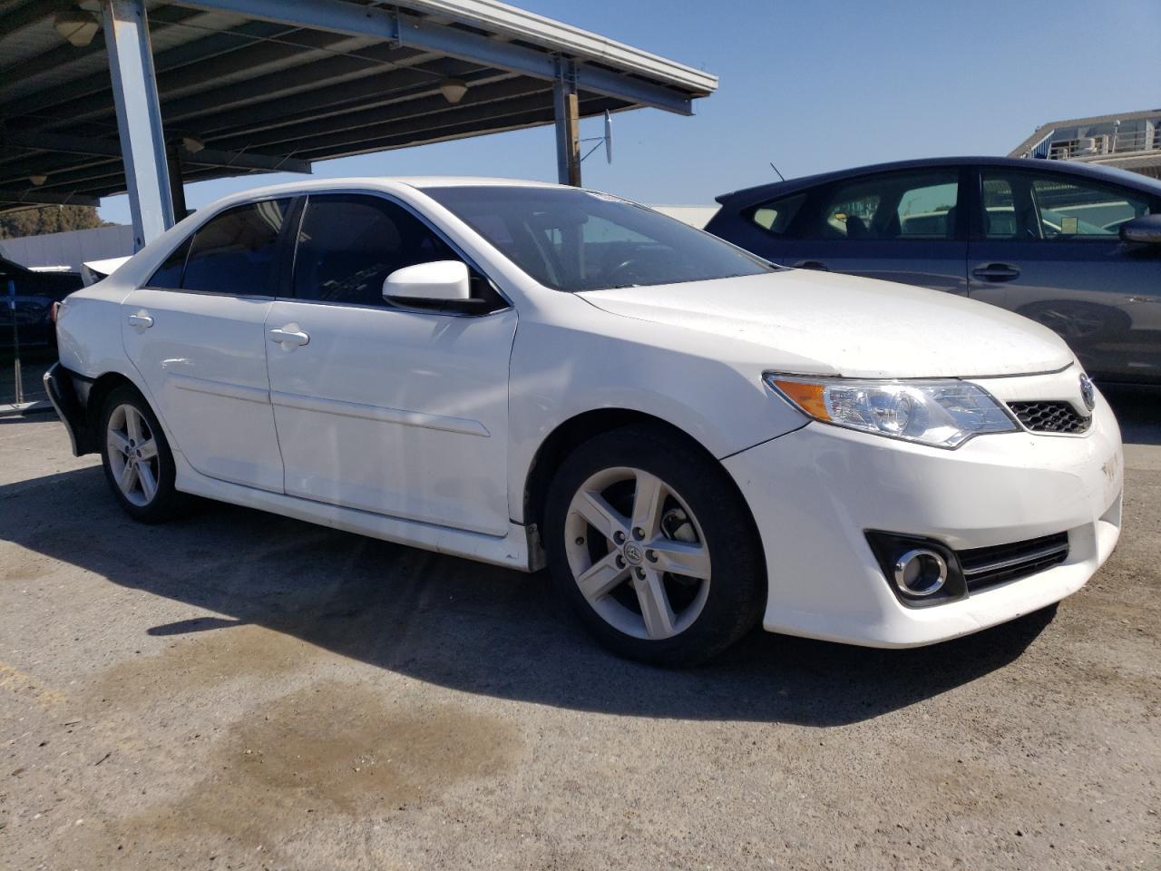 2014 Toyota Camray - Фото 4
