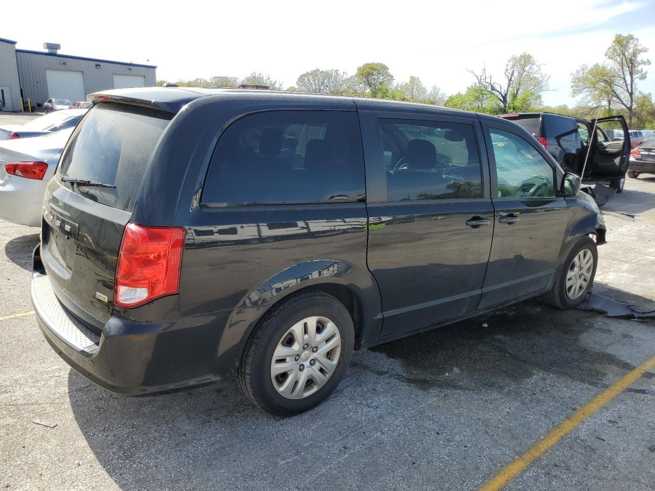 2018 Dodge Grand Caravan Se - Фото 3
