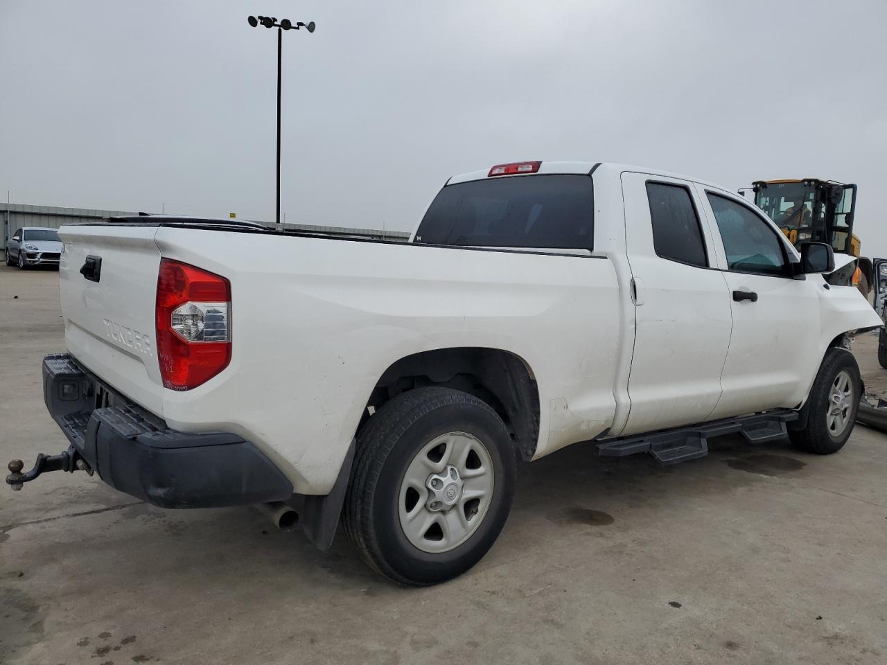 2016 Toyota Tundra Double Cab Sr - Фото 3