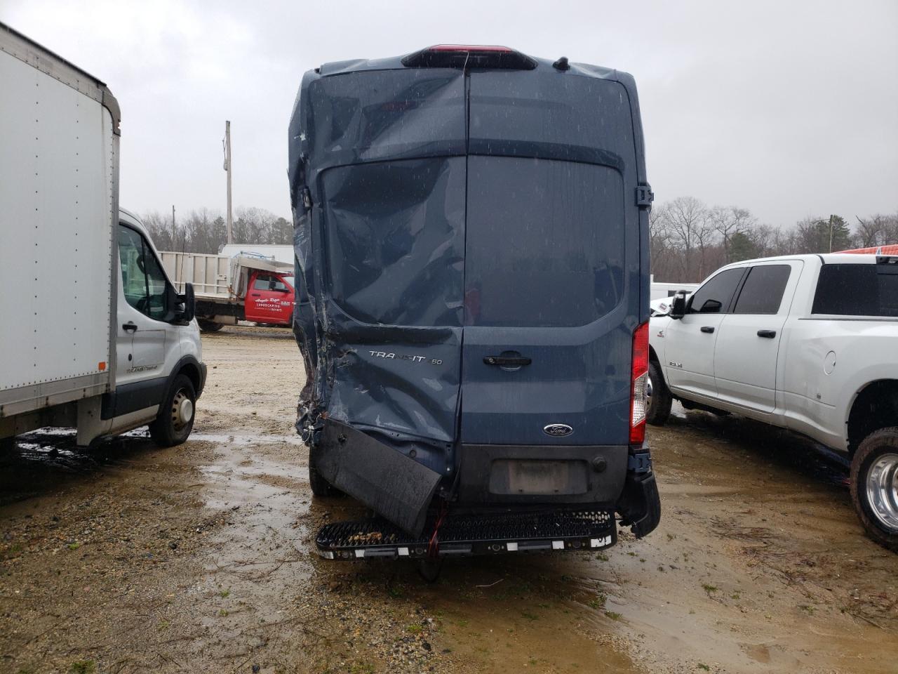 2020 Ford Transit T-250 - Фото 6