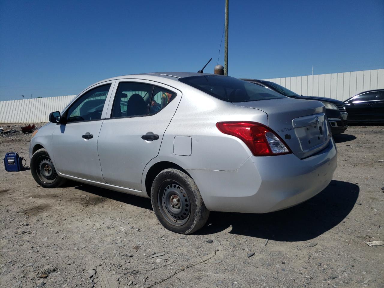 2013 Nissan Versa - Image 2