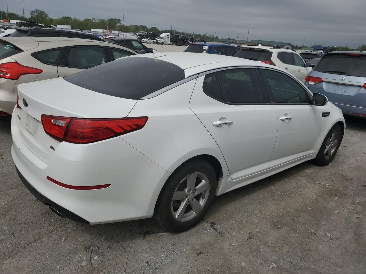 2015 Kia Optima Lx - Фото 3