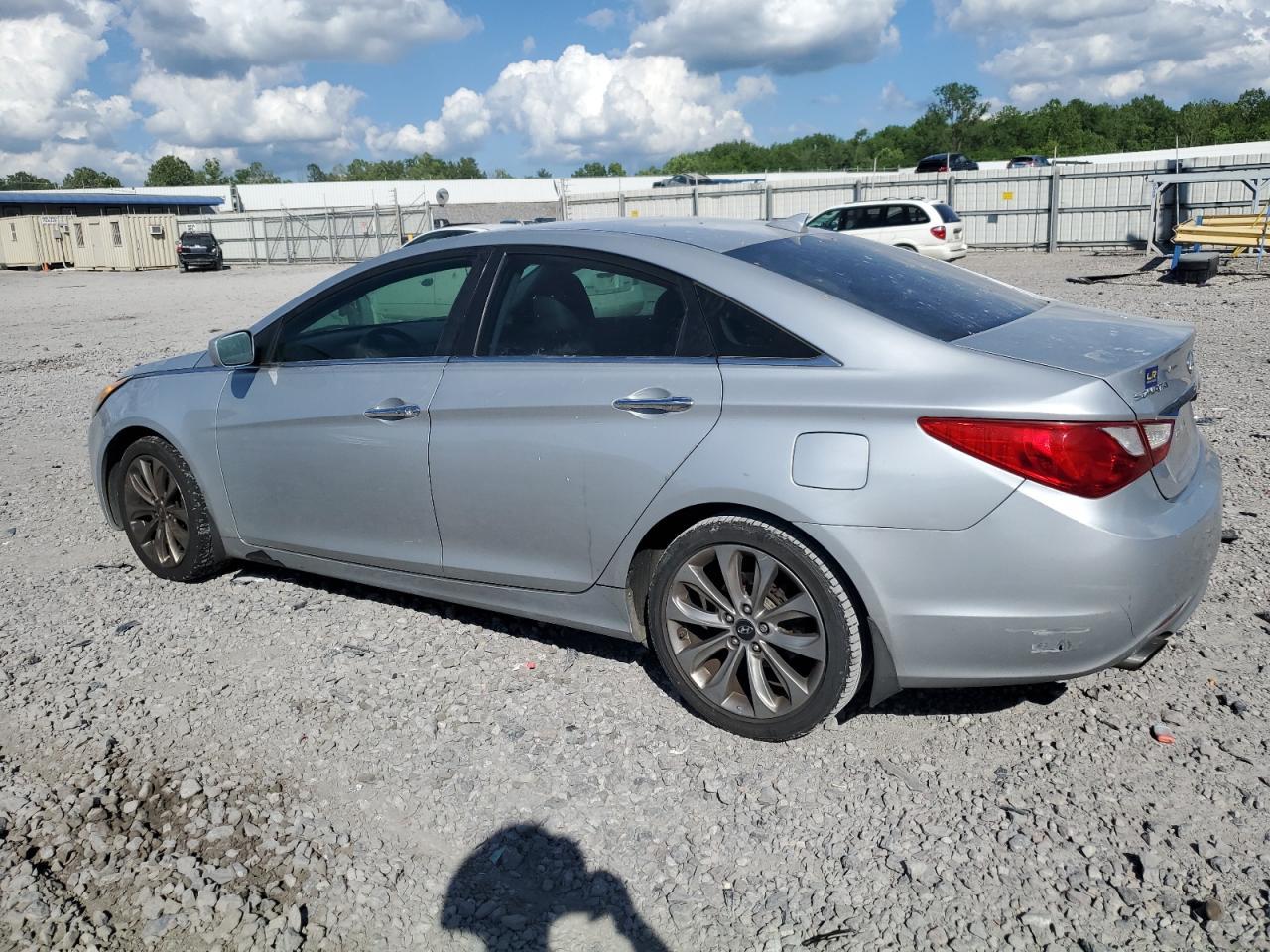 2013 Hyundai Sonata Se - Image 2