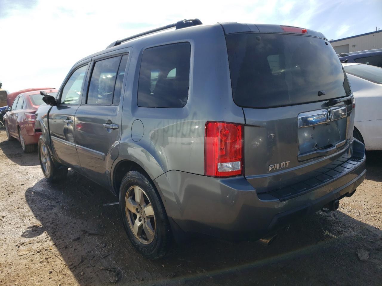 2010 Honda Pilot Ex - Image 2