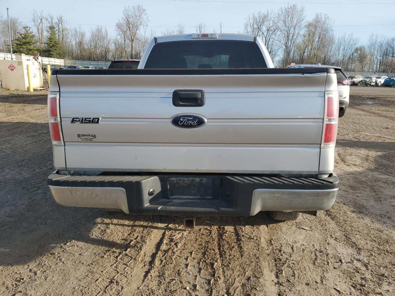 2013 Ford F150 Super Cab - Image 6