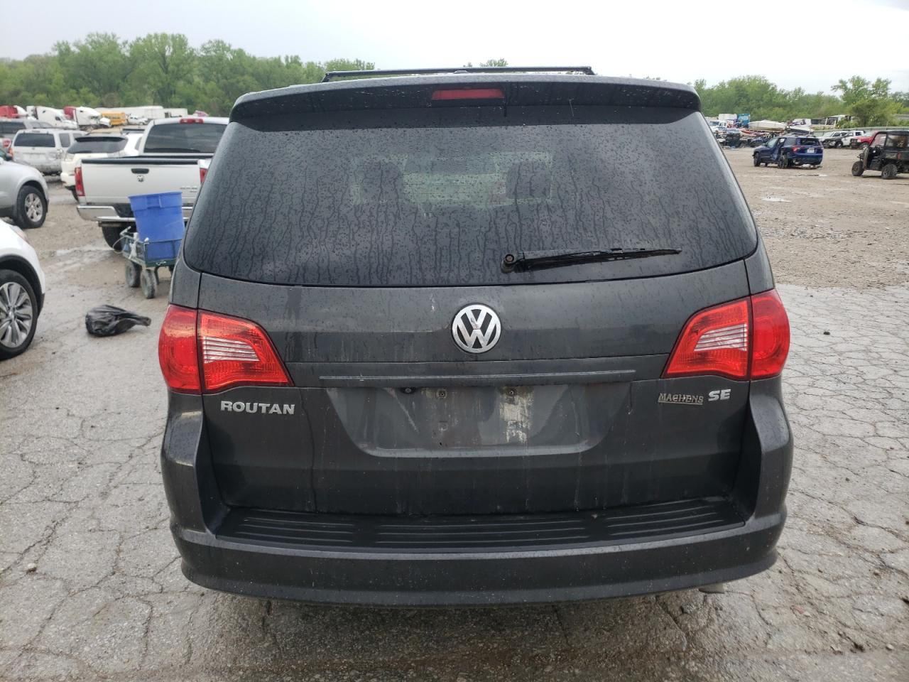 2012 Volkswagen Routan Se - Фото 6