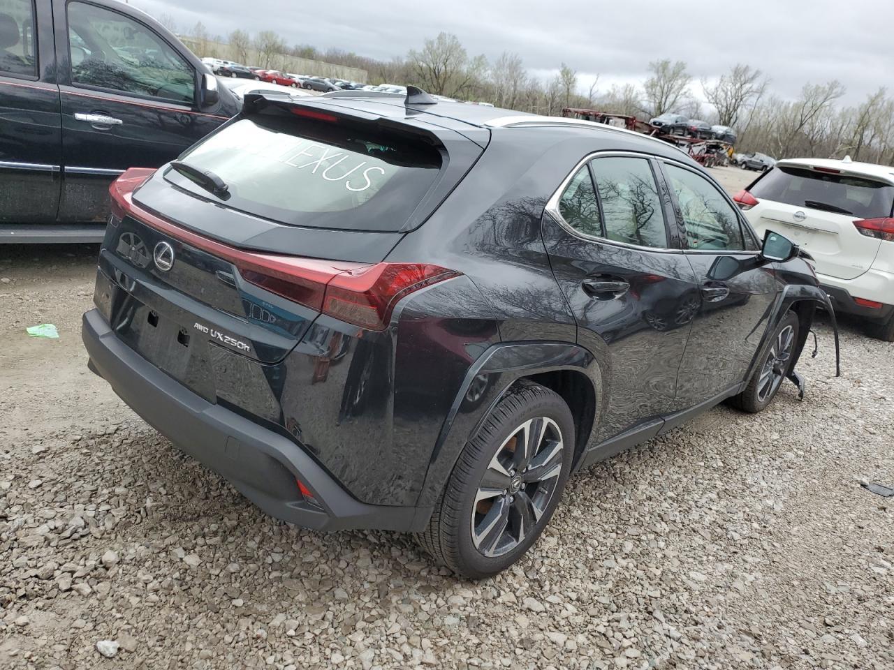 2024 Lexus Ux 250H Premium - Image 3