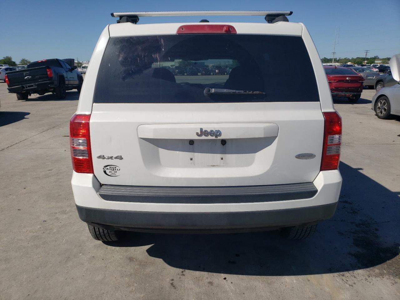 2012 Jeep Patriot Latitude - Фото 6