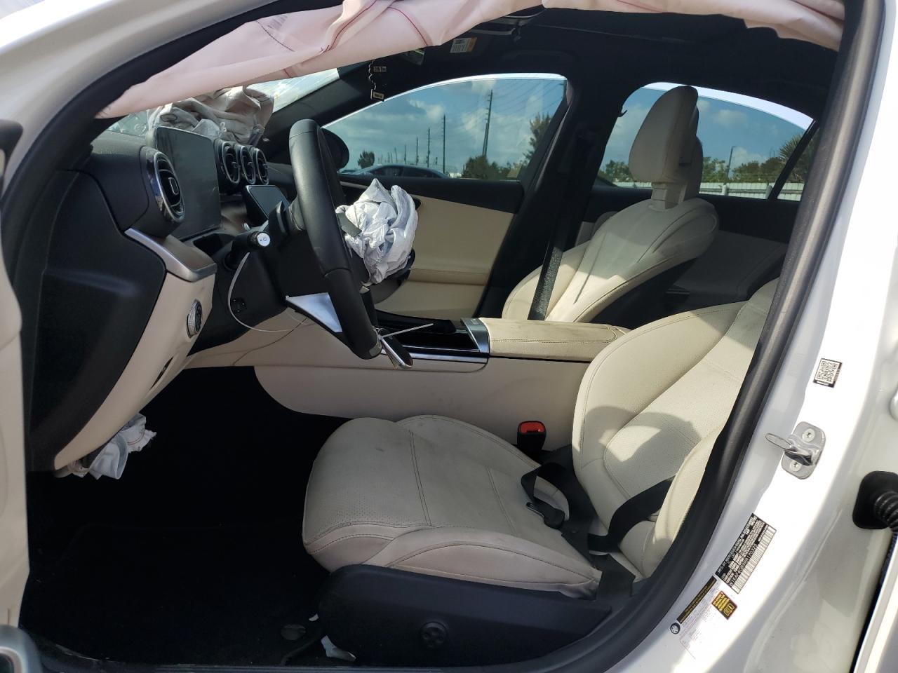 2024 Mercedes-Benz C 300 - Image 7