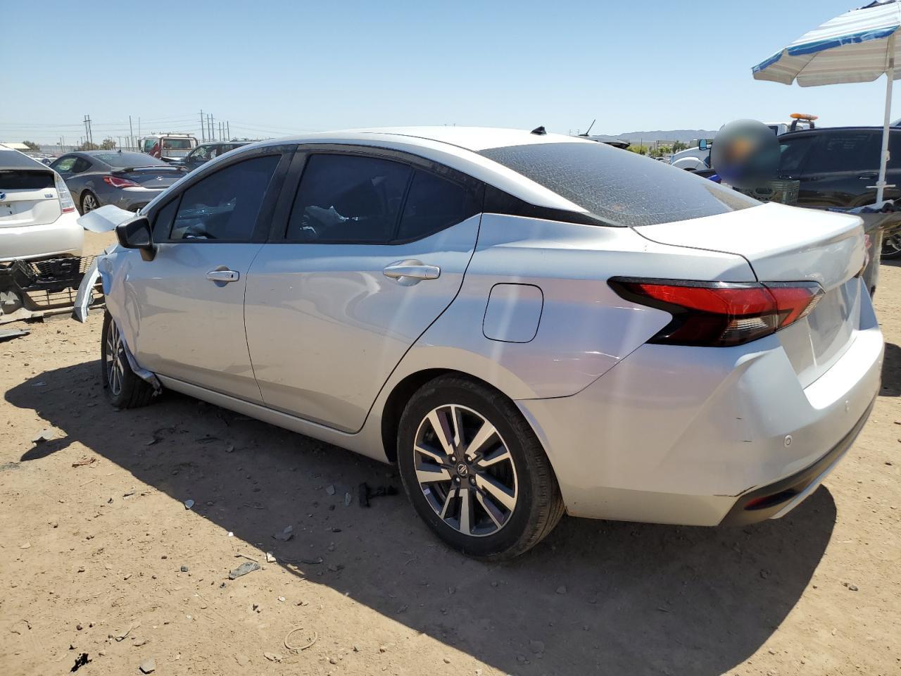 2020 Nissan Versa - Image 2