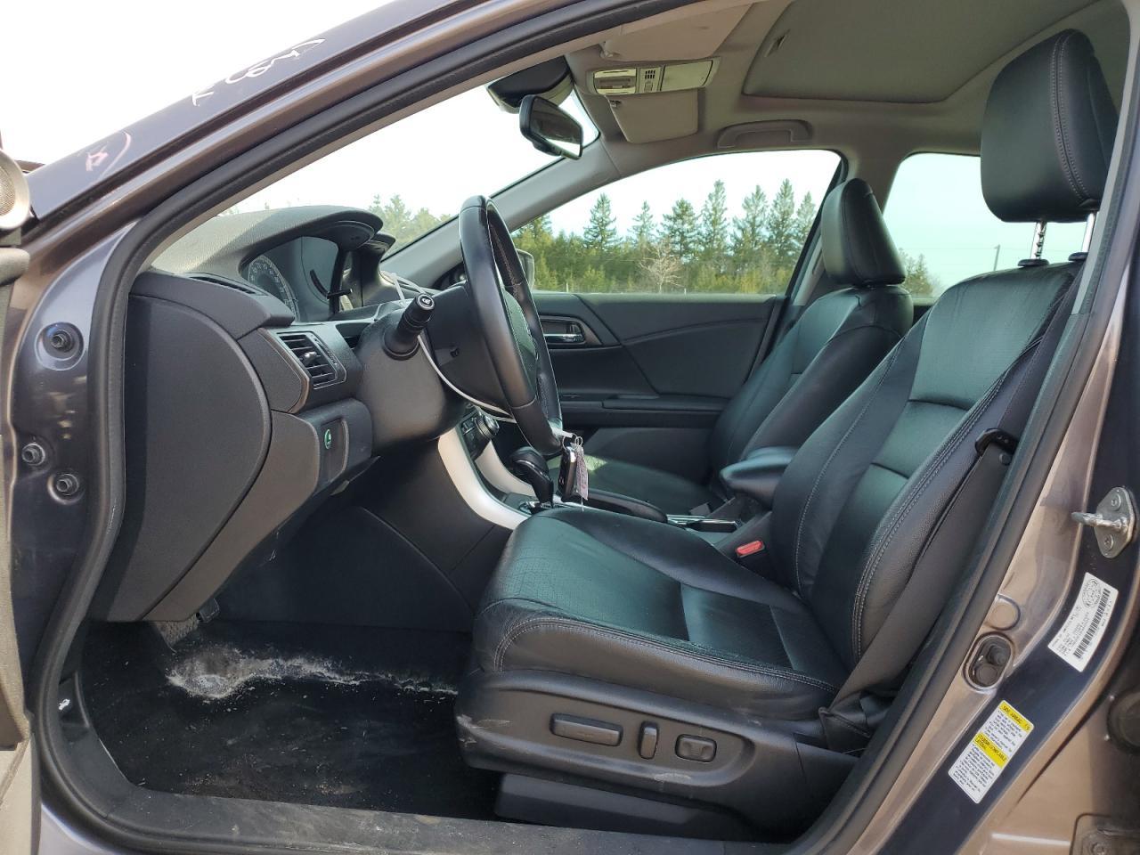 2014 Honda Accord Touring - Image 7