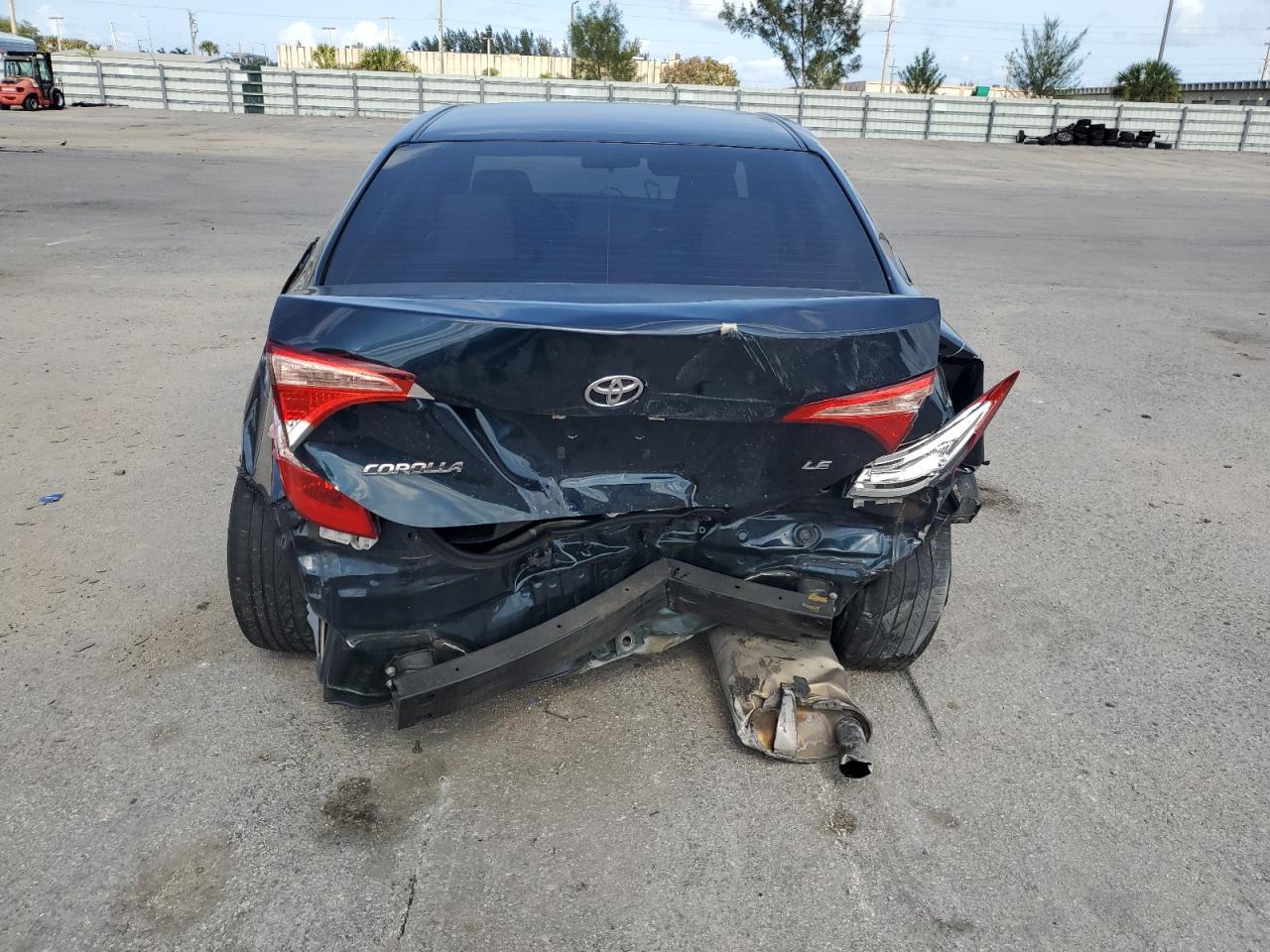 2017 Toyota Corolla L - Image 6