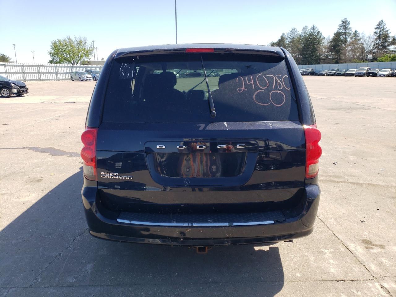 2011 Dodge Grand Caravan Express - Image 6