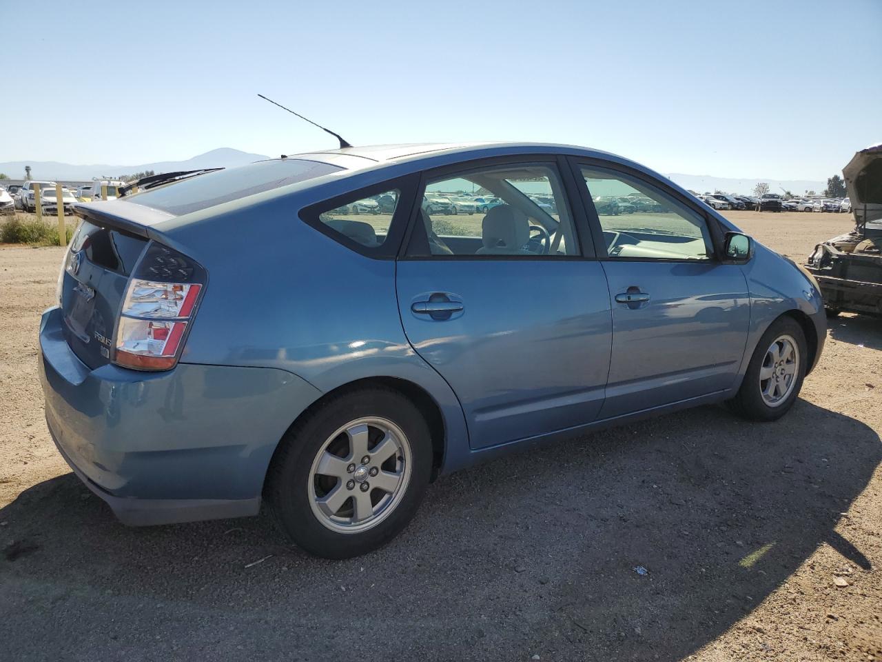 2005 Toyota Prius - Фото 3