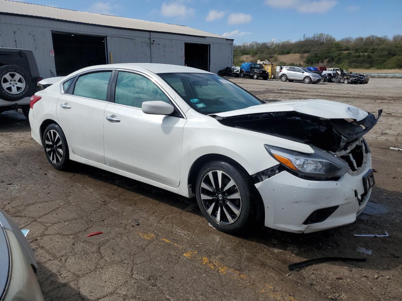 2018 Nissan Altima 2.5 - Фото 4
