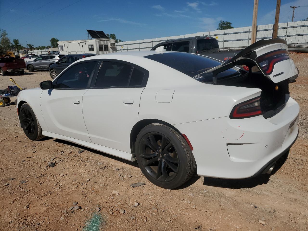 2018 Dodge Charger Sxt Plus - Image 2