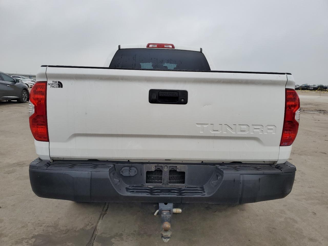 2016 Toyota Tundra Double Cab Sr - Фото 6