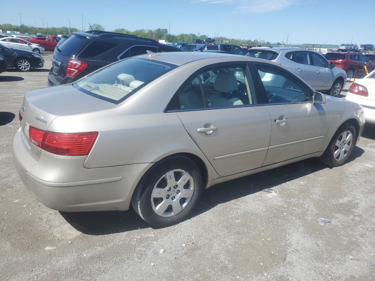 2010 Hyundai Sonata Gls - Фото 3