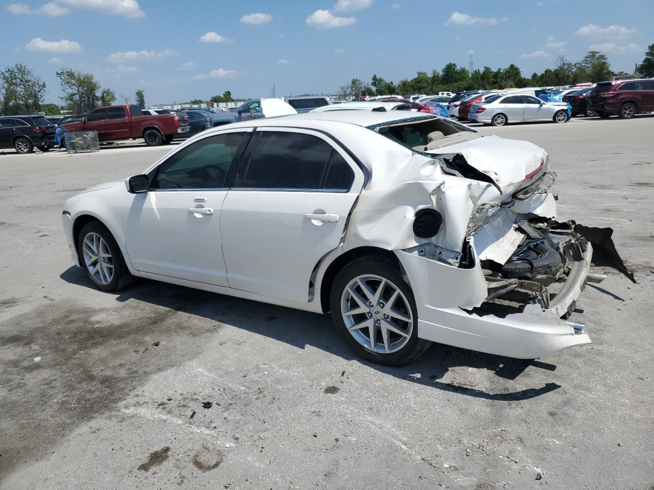 2012 Ford Fusion Sel - Image 2