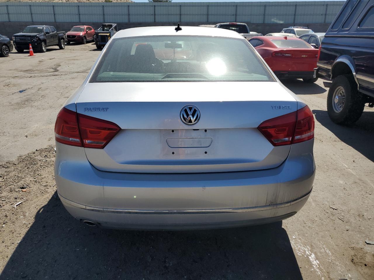 2013 Volkswagen Passat Sel - Image 6