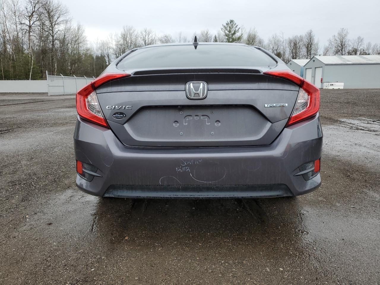 2017 Honda Civic Touring - Фото 6