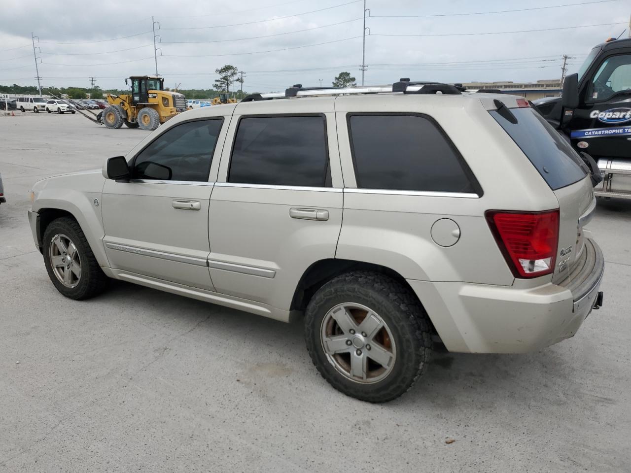 2007 Jeep Grand Cherokee Overland - Фото 2