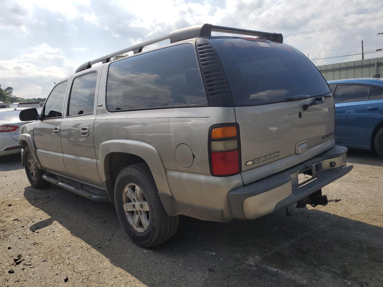 2005 Chevrolet Suburban C1500 - Фото 2
