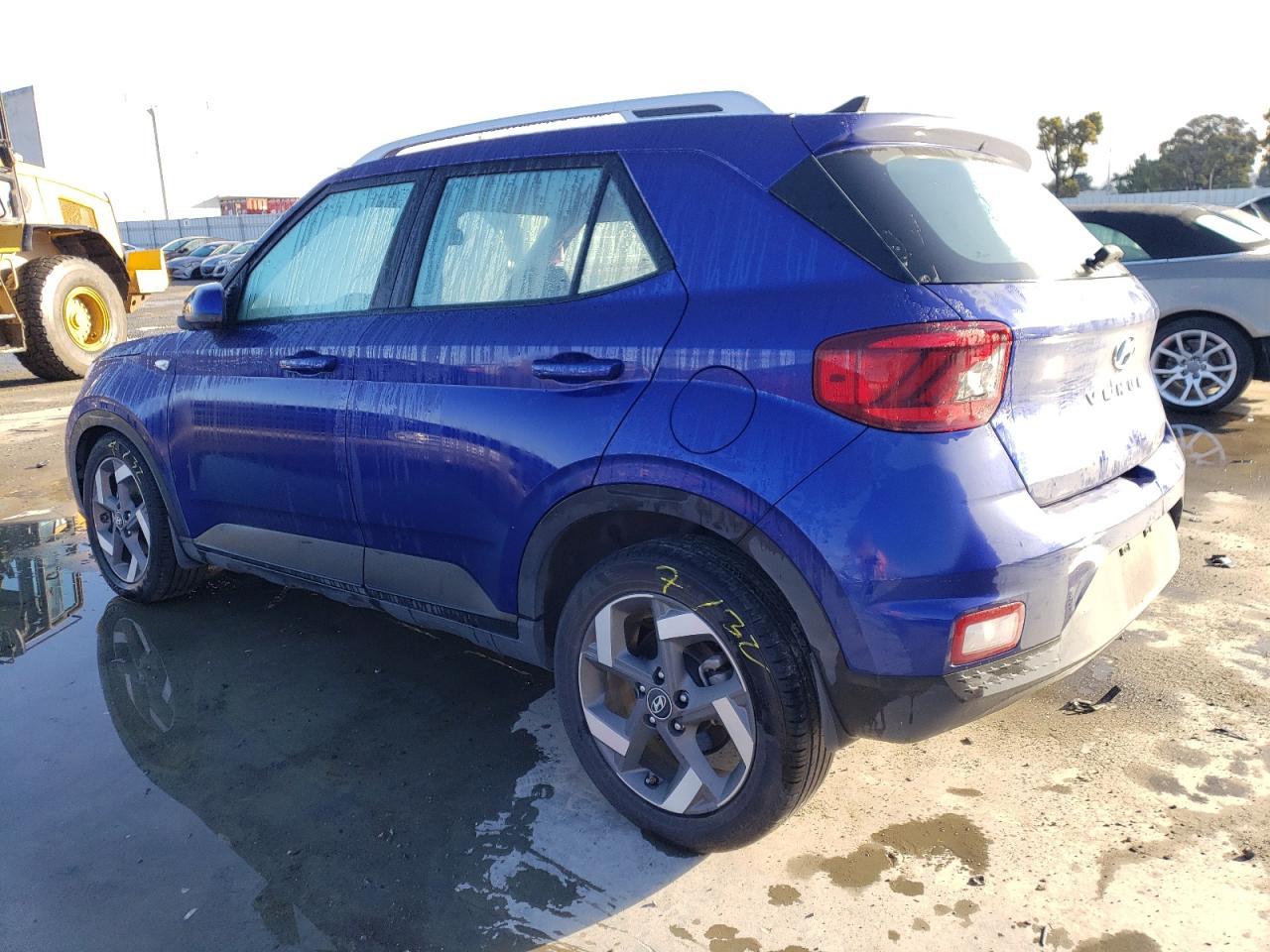 2021 Hyundai Venue Sel - Фото 2