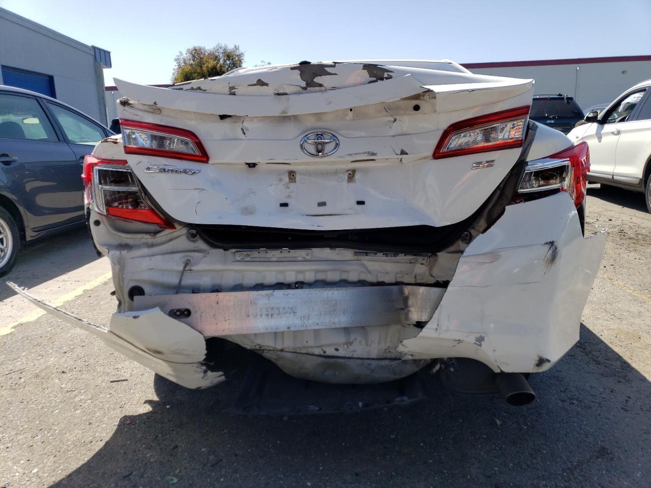 2014 Toyota Camray - Фото 6