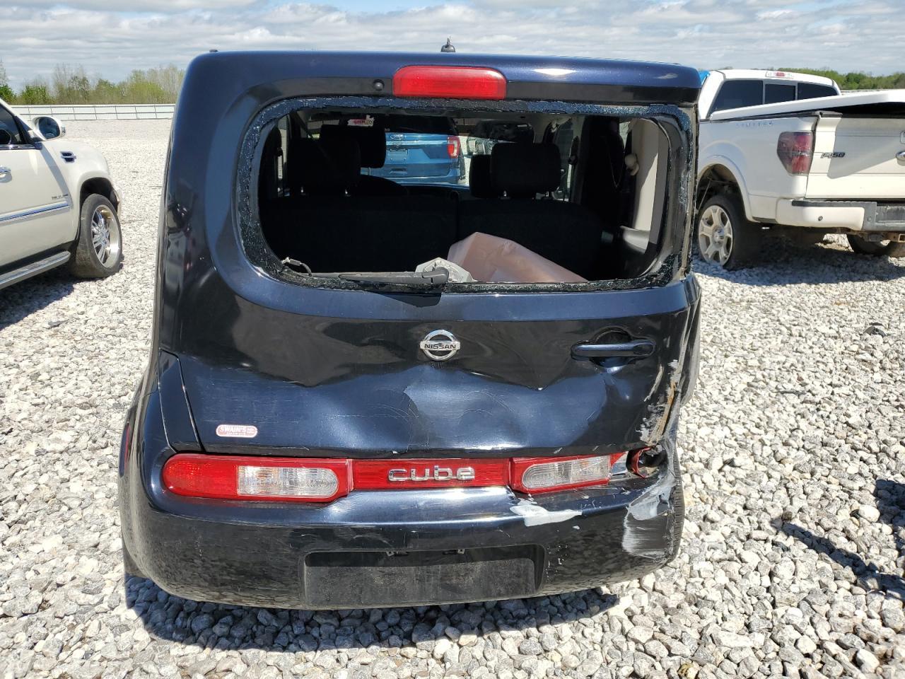 2011 Nissan Cube Base - Фото 6