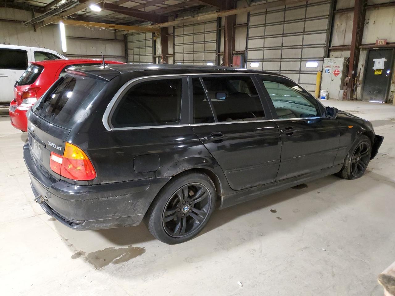 2002 BMW 325 Xit - Фото 3