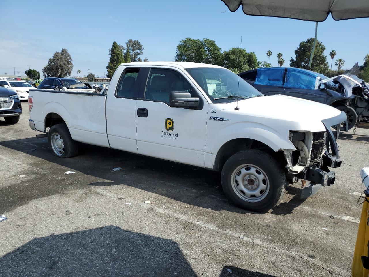 2014 Ford F150 Super Cab - Фото 4