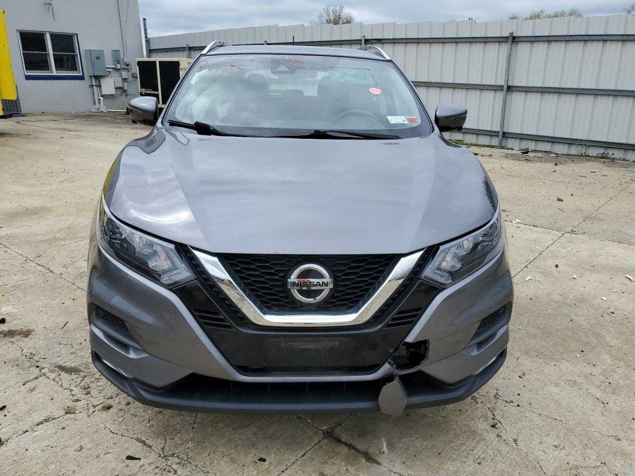 2020 Nissan Rogue Sport S - Фото 5