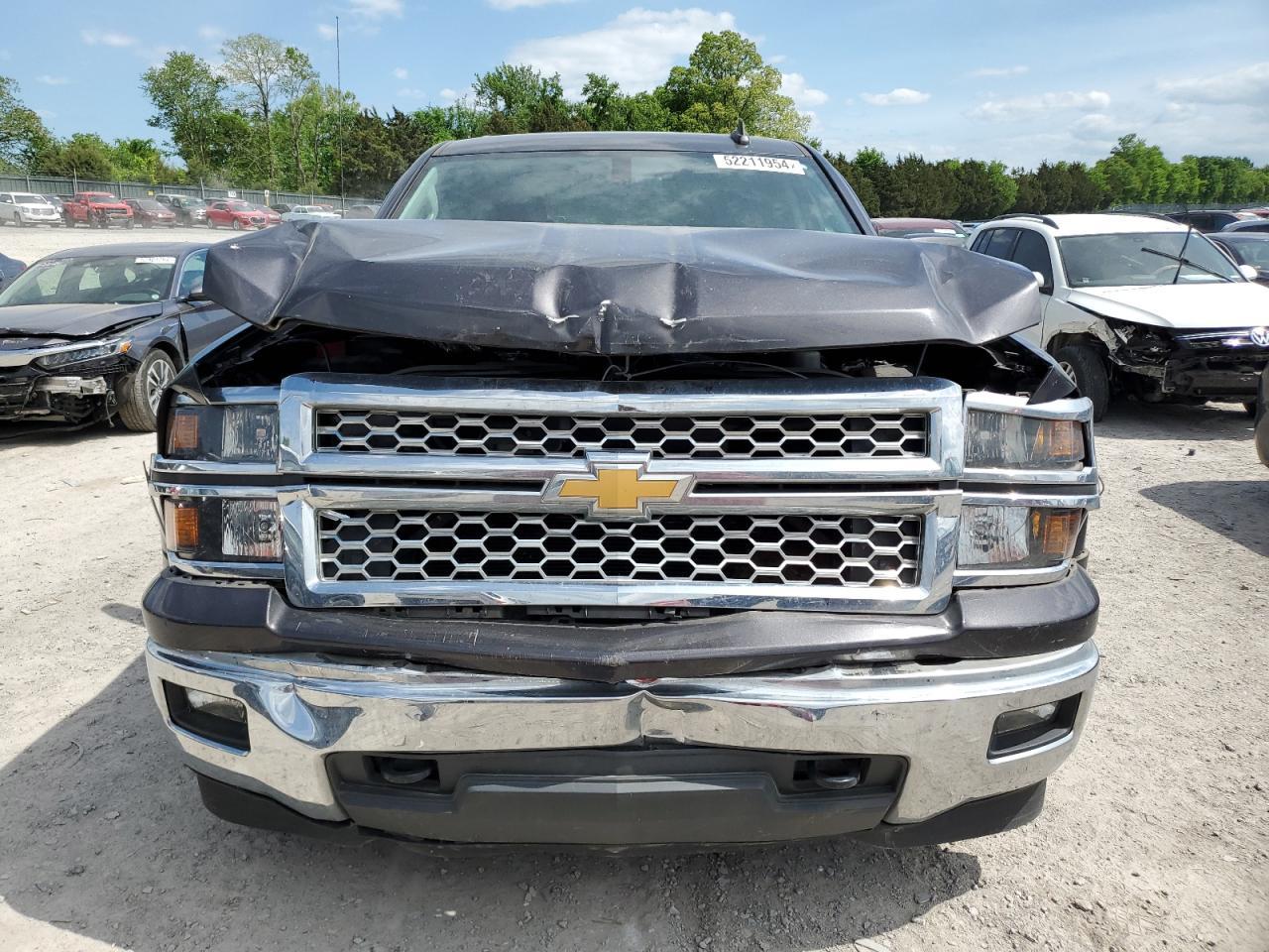 2015 Chev Silverado - Image 5