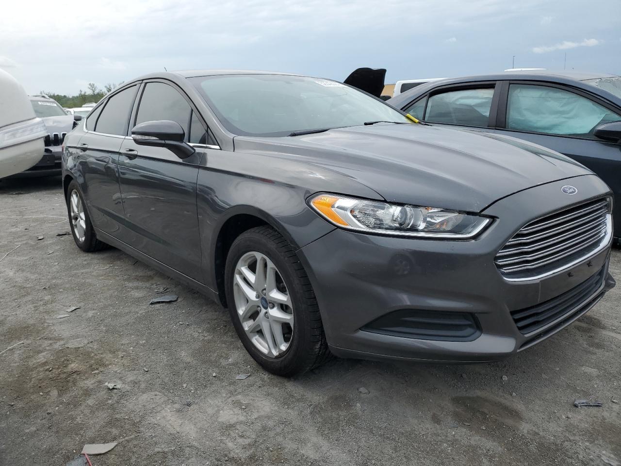 2016 Ford Fusion Se - Image 4