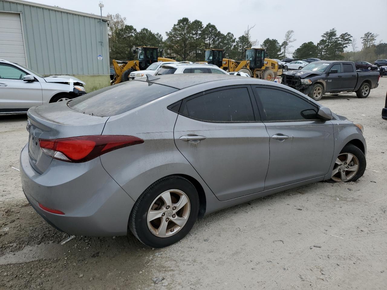 2014 Hyundai Elantra Se - Image 3