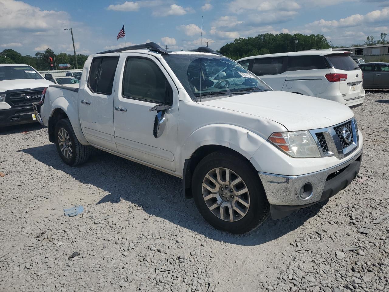 2009 Nissan Frontier Crew Cab Se - Image 4