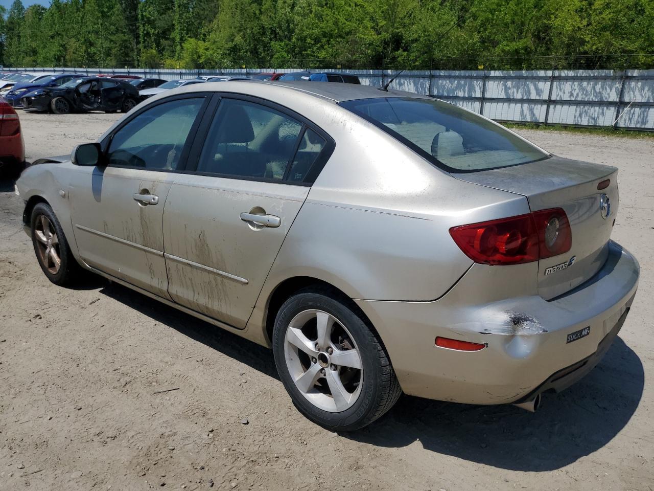 2004 Mazda 3 - Фото 2