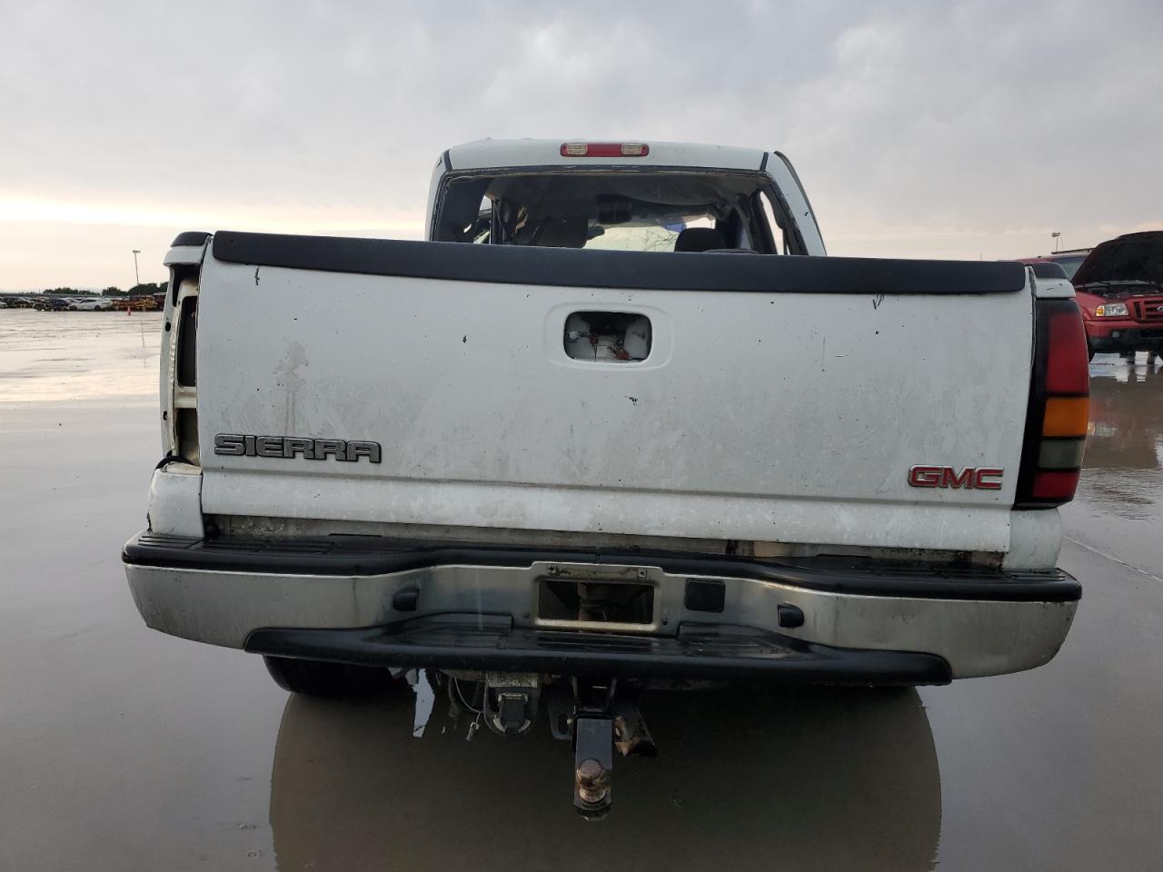 2004 GMC New Sierra C1500 - Фото 6