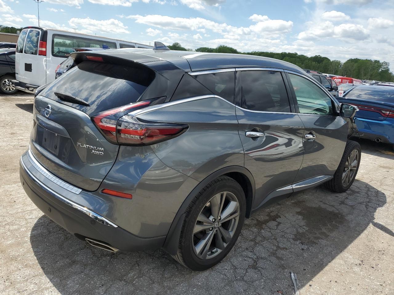 2020 Nissan Murano Platinum - Image 3
