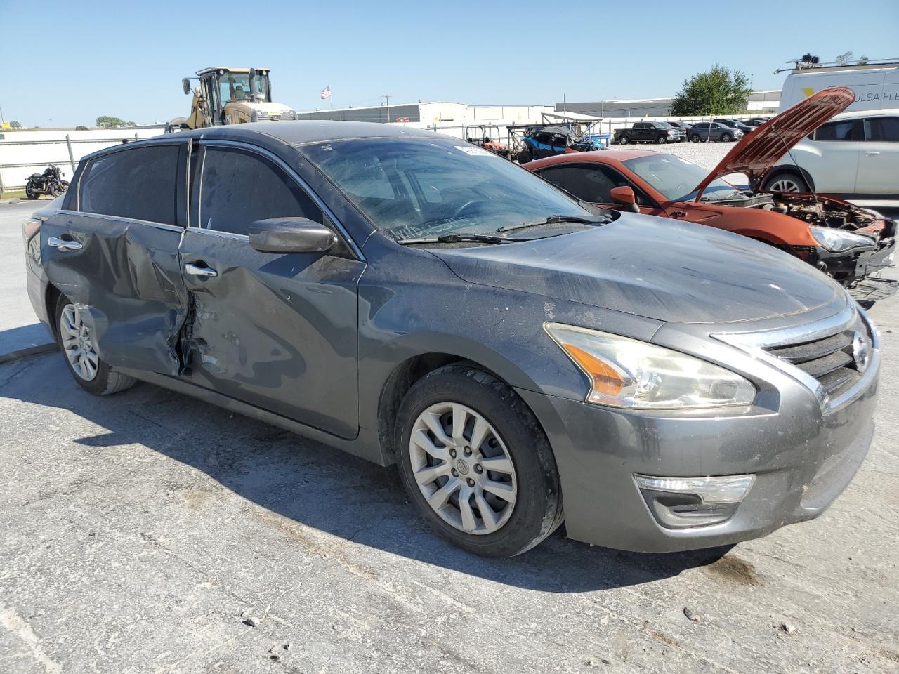 2015 Nissan Altima 2.5 - Фото 4