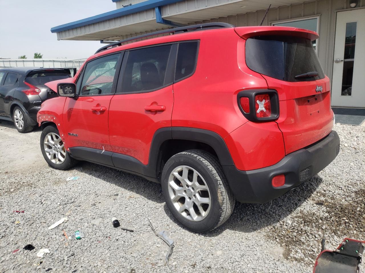 2015 Jeep Renegade Latitude - Image 2