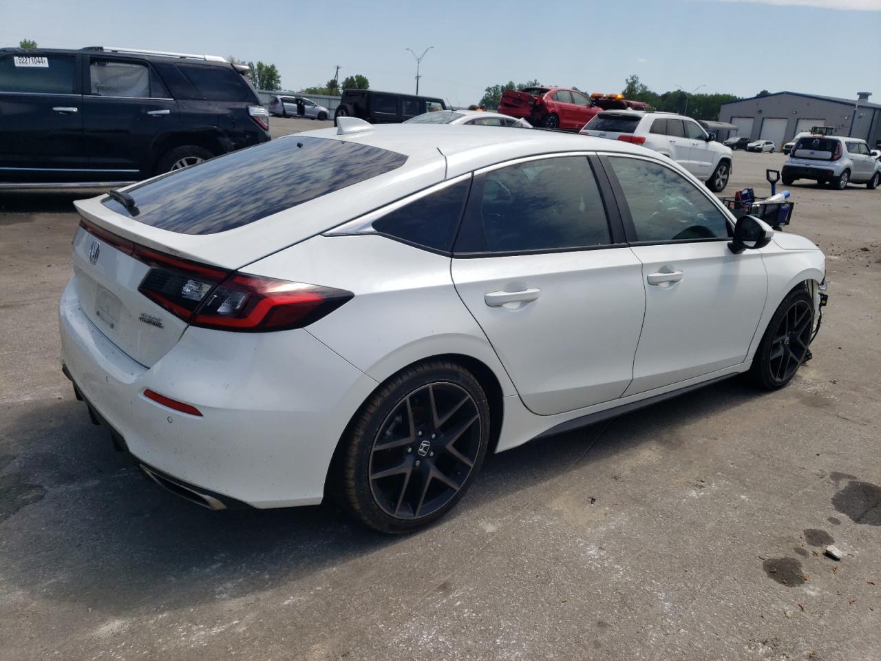 2022 Honda Civic Sport Touring - Фото 3