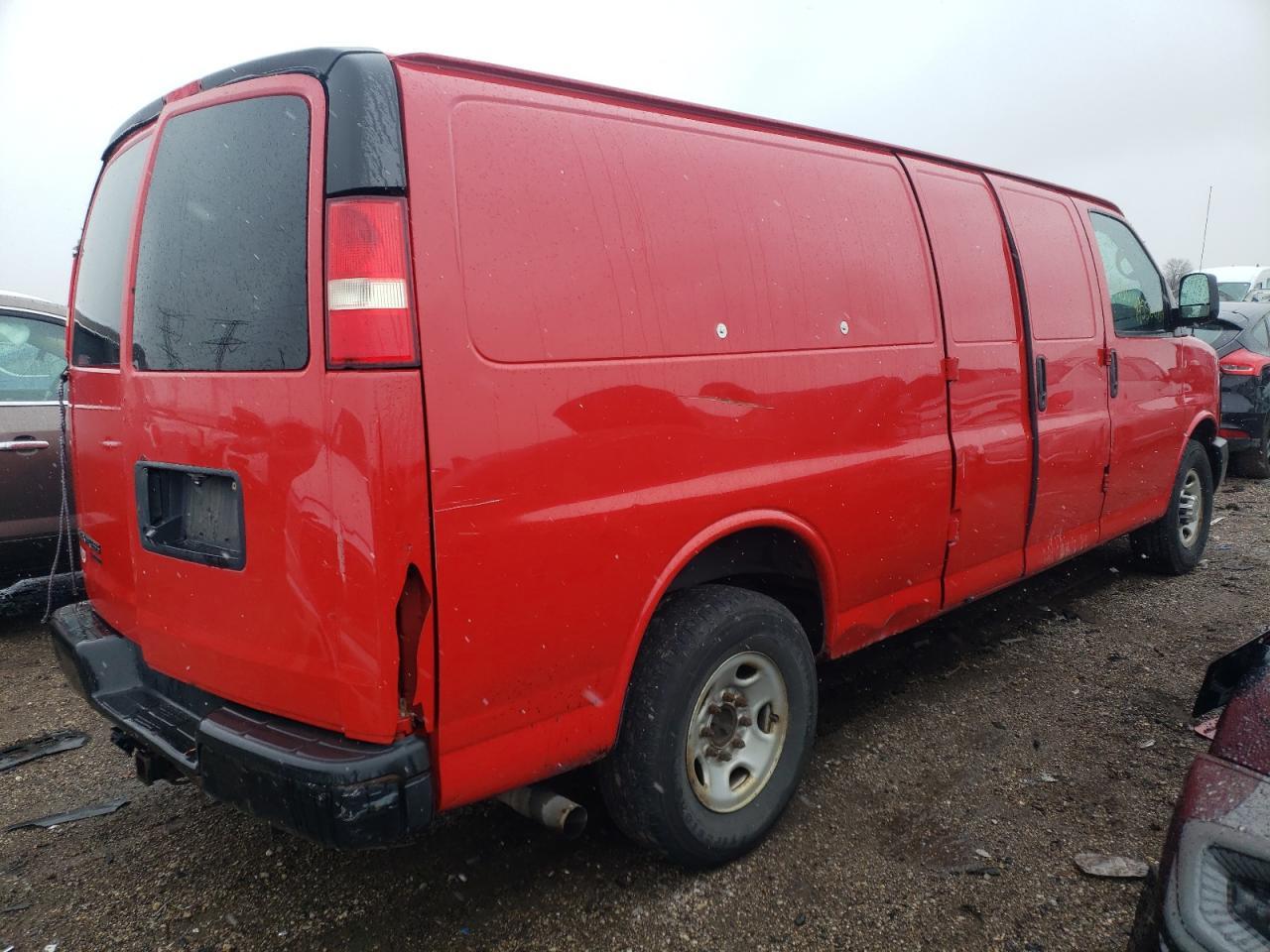 2014 Chevrolet Express G3500 - Image 3