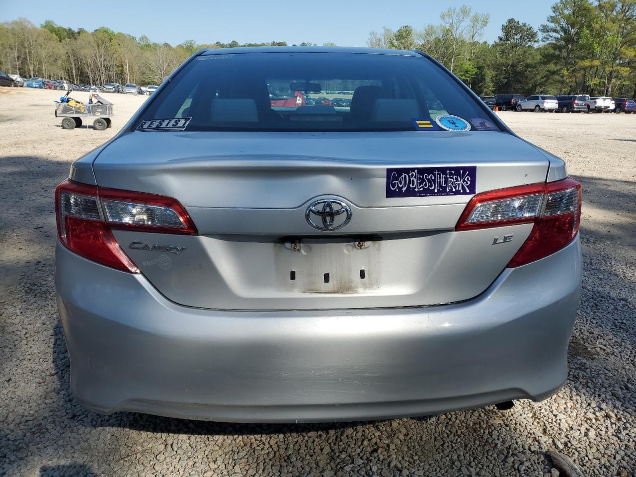 2012 Toyota Camry Base - Фото 6